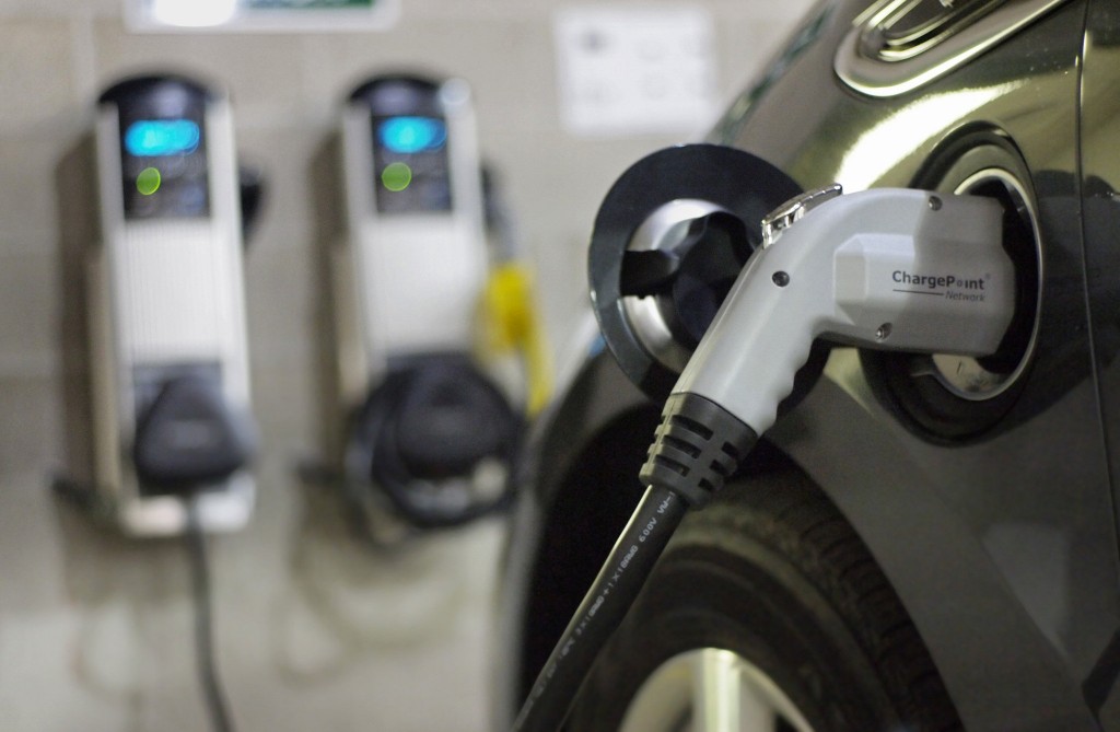 Here's Why Rideshare Drivers Should Be Using Electric Vehicles